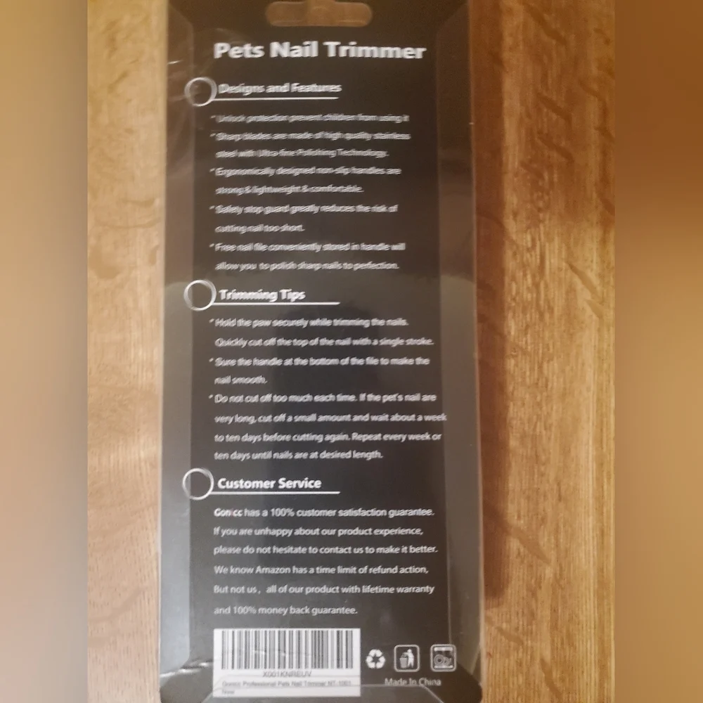 Dog nail clippers
